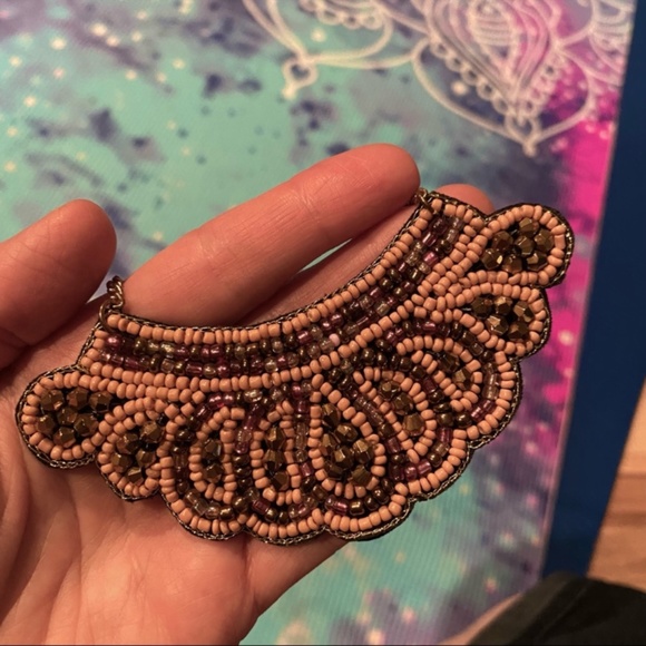 Beautiful Beaded Necklace - Picture 6 of 6